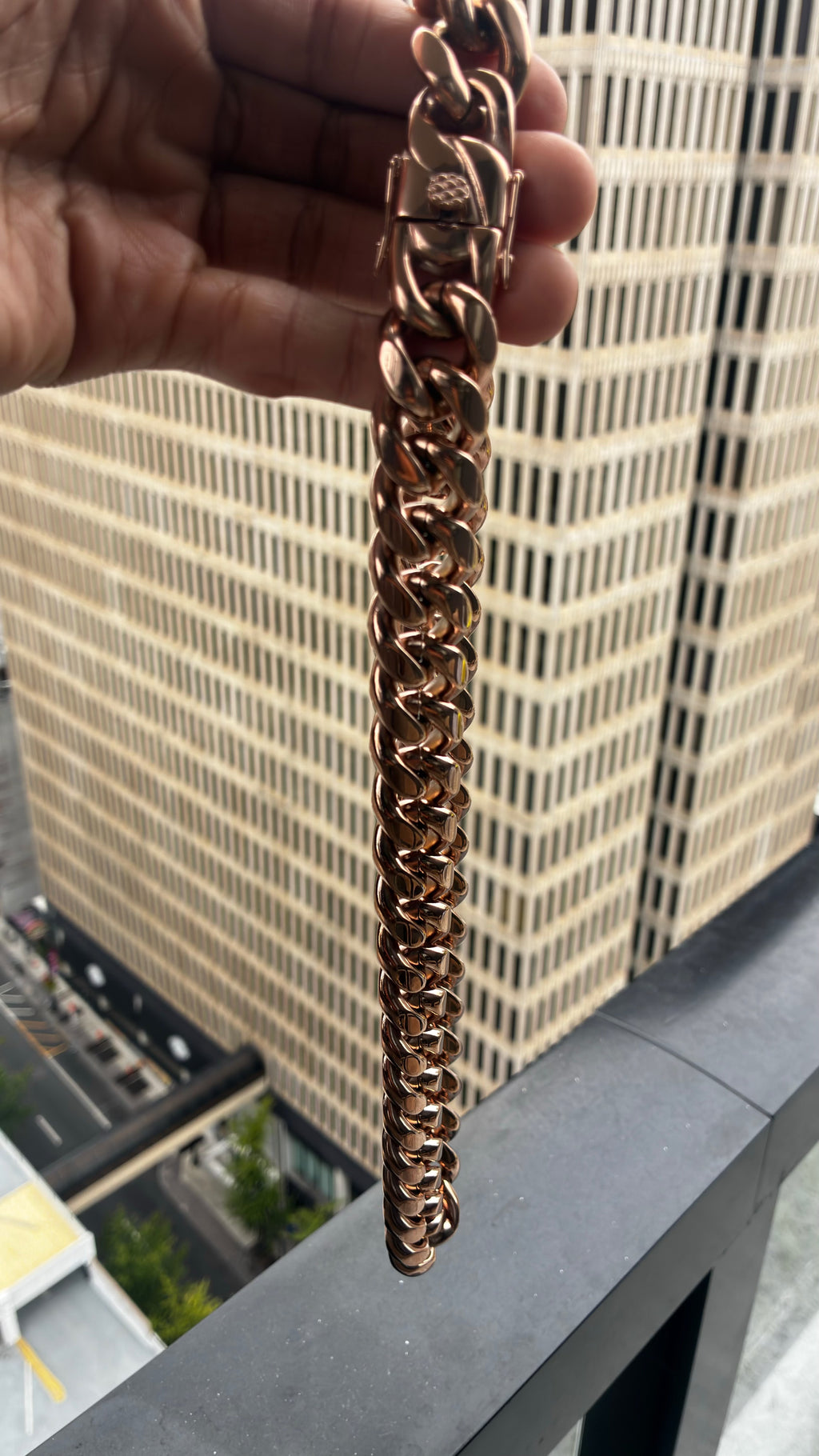 KJ DISTRICT ROSE GOLD CUBAN LINK CHAIN